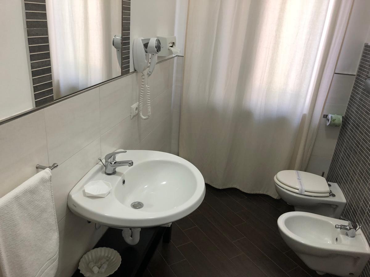 B&B Rosaly San Cataldo  Bagian luar foto