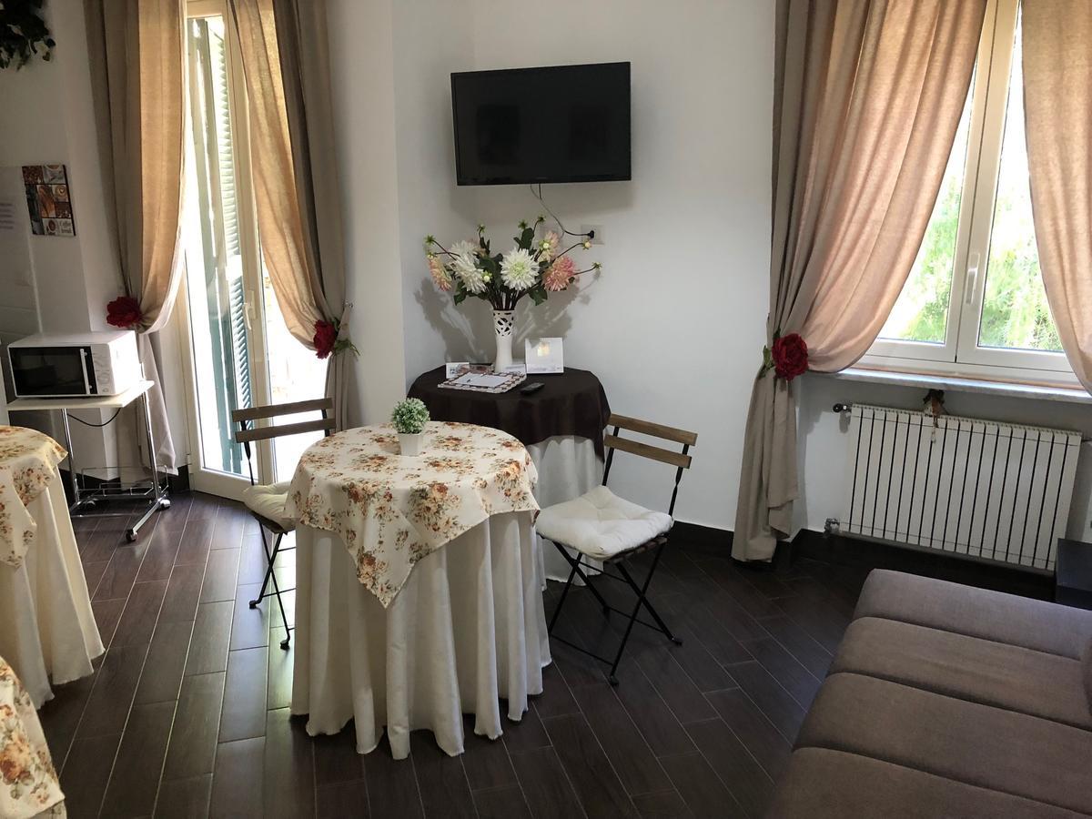 B&B Rosaly San Cataldo  Bagian luar foto